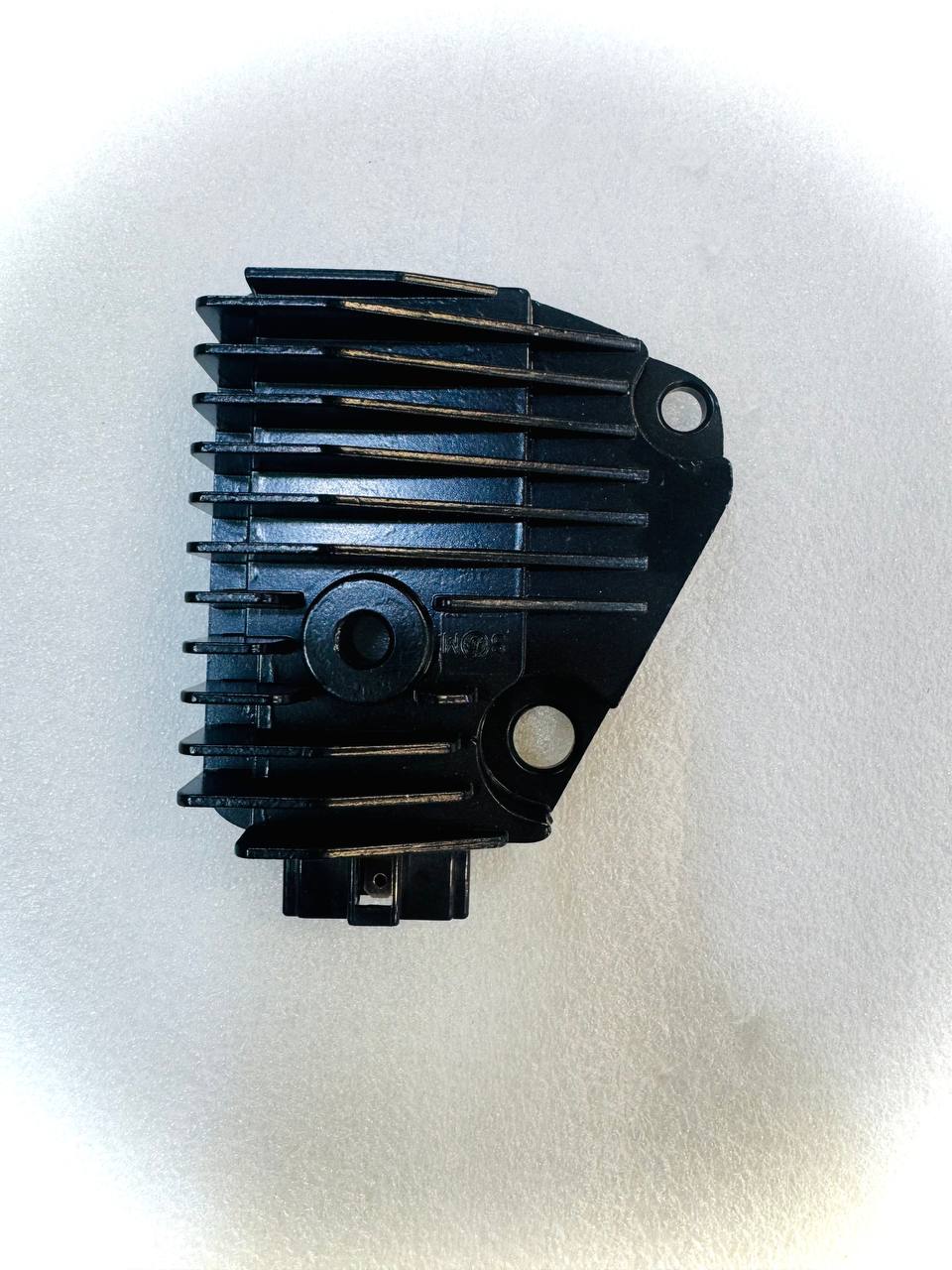 شارژر v16s