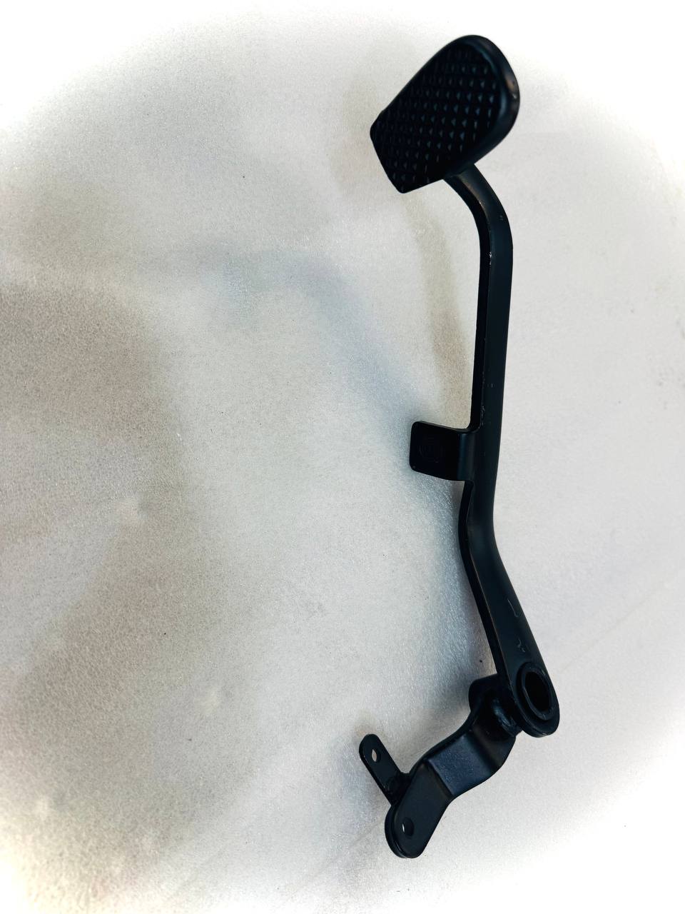 پدال ترمز عقب crt
