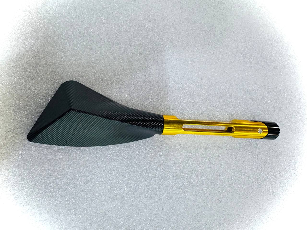 اینه اسپرت